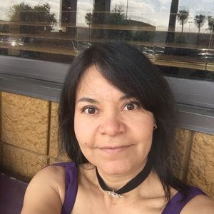 Meet your Posher, Keren